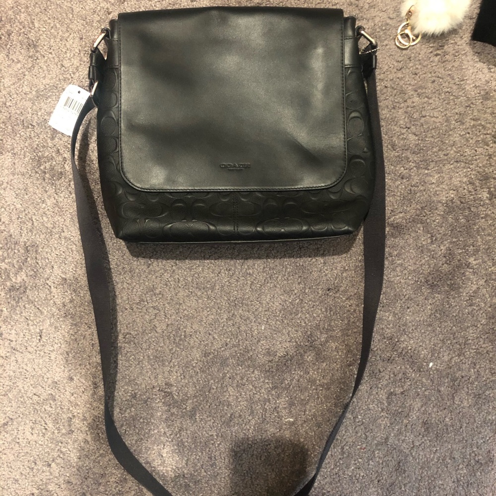 【‼️SOLD❗️】 NWT Coach crossbody shoulder bag for men